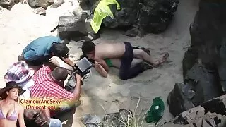 الديوث الأخ والأب مشاهدة لها مارس الجنس من افلام سكسي في المطبخ قبل رجل أسود كبير.
