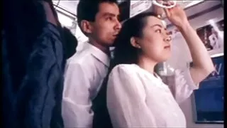 ستيف يثير فتاة فيلم سكسي ياباني لممارسة الجنس.