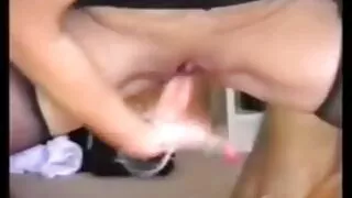 حارس الأمن يعاقب سخيف الآسيوية. سكسي مترجم للعربية