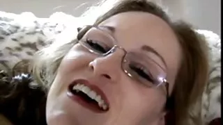 استفاد الحارس الشخصي من زوجة الرئيس في حالة سكسي مترجم 2017 سكر.