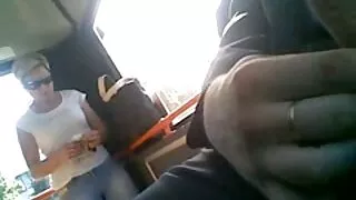 أحرقت الأخت مشاهدة الاباحية وعرضت أن تقلع بلدها. فيلم سكسي نبيله عبيد