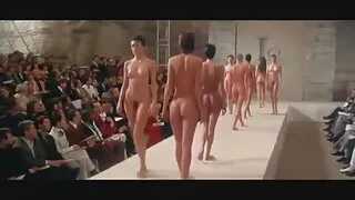 الجمع بين الجنس سكسي مترجم محارم مع الجمباز.