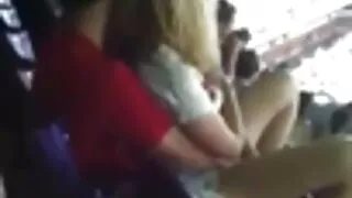 تقدم ابنة فيلم سكسي العائله القذره الجنس مقابل المال.