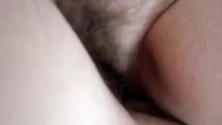 أحمر الشعر يمارس الجنس مع عشيقها تحت إشراف عالم الجنس. مقاطع فيديو سكس حيوانات