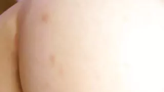 لونا جميلة في موقع سكسي اجنبي جوارب يجلس على وجهها وتمتص الديك.